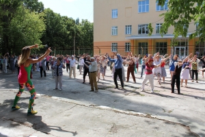 Всероссийский танцевальный флешмоб для старшего поколения