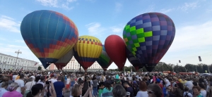 Прошёл II-й фестиваль воздушных шаров «Курское небо» в соловьиной столице